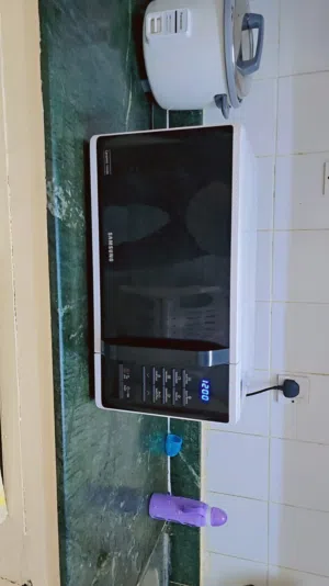 Brand new Samsung microwave oven is available in excellent condition along with original packing box
