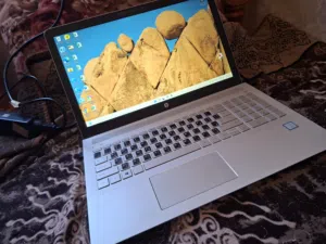 لابتوب HP PAVILION سريع جدا شاشة لمس كل المواصفات موجودة بالصور في مجال اشي بسيط