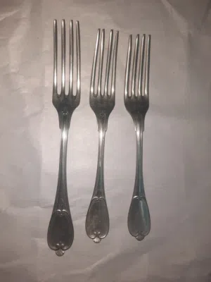 أدوات مائده شوك ومعالق من الفضه انتيك