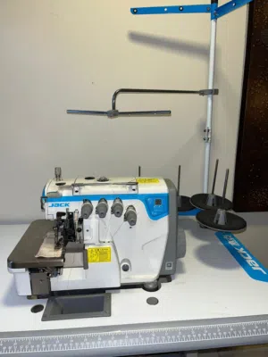 Jack Industrial Overlock / Serger Machine – Excellent Condition