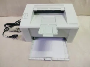 طابعه hp laserjet pro 102 wifi للبيع