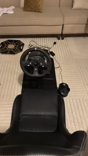 للبيع سيت ريسنق مع دركسون وقير