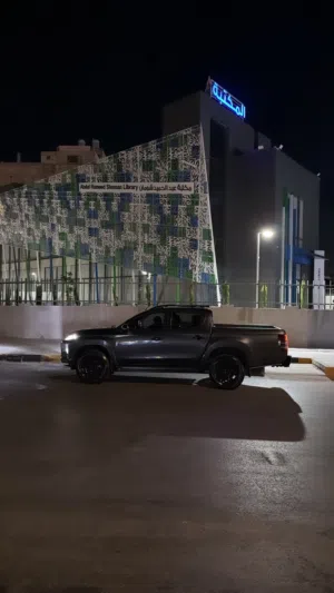 Used Mitsubishi L200 in Amman