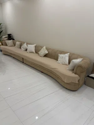 للبيع كراسي مستعملة بحالة جيدة