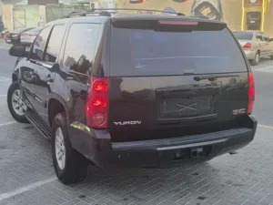 GMC يوكن 2009 فول أبشن خليجي رقم واحد فتحه جلد لون اسود ملكي حيازه متوجود عجمان مطلوب 13500 وقابل