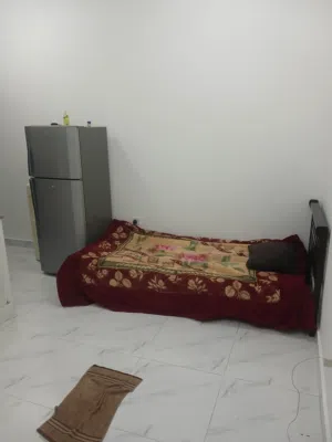 متوفر سكن مشترك  استوديو في محمد بن زايد