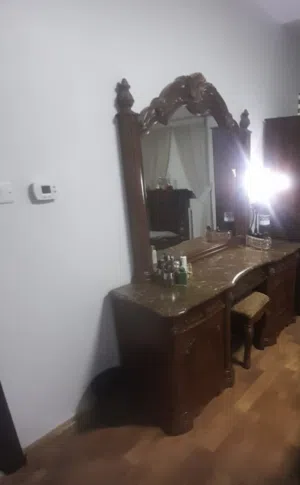 غرفه نوم استعمال قليل جداً