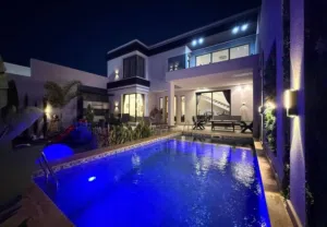 3 Bedrooms Farms for Sale in Tripoli Al-Serraj