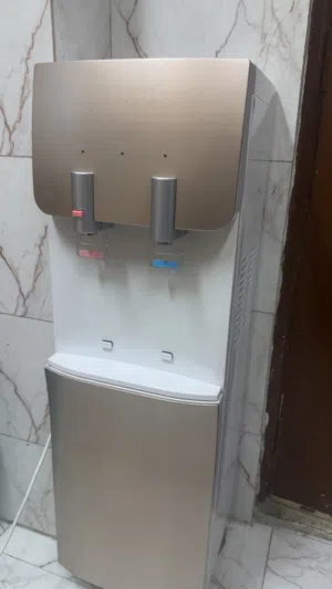 كولر ماء براد