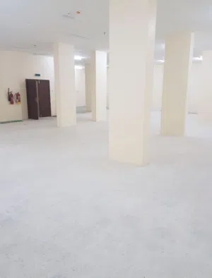 مخزن ف بركاء الايجار