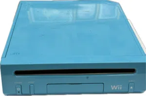 جهاز Wii  بحالة ممتازة مطور اللون مميز رجاء اقرا التفاصيل