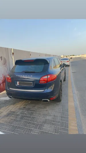 Used Porsche Cayenne in Northern Governorate