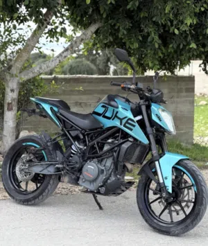 مطور ktm duke 2018 250 cc للبيع بحالة جيده