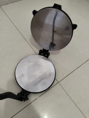 5 omr, Cast Iron puri maker,poori press,dough press machine made with stainless steel inner surface.