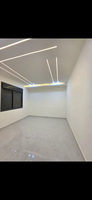 112 m2 3 Bedrooms Apartments for Sale in Aqaba Al Sakaneyeh 9