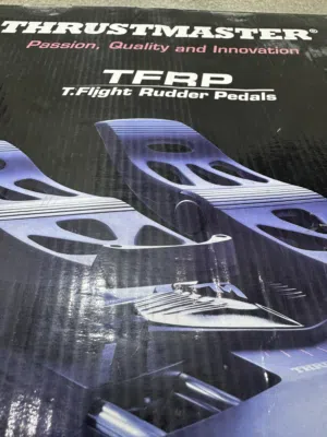 لبيع: دواسات طيران Thrustmaster TFRP Rudder Pedals
