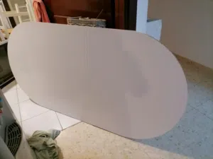 طاولة سفرة كبيرة مع 4 كراسي