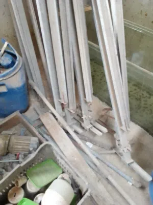 مشارب اوتاماتيك ارضيه مستعمله قابله للبدل على دجاج او حبش أو ارانب  اربد شارع بلاط الشهداء 078553707