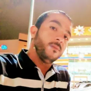 ناصر 
