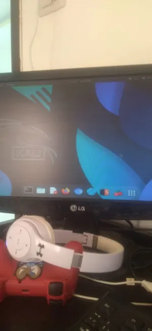 ‏ديل ‏.‏ لينكس ‏.‏ مستعمل‏2