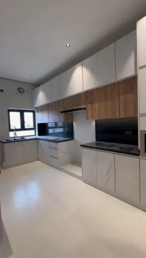 330 m2 4 Bedrooms Villa for Sale in Al Batinah Barka