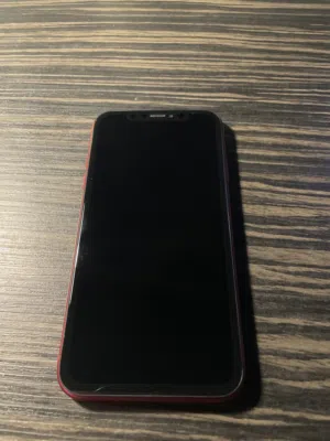 URGENT  Brand new iPhone XR    comes with clear case