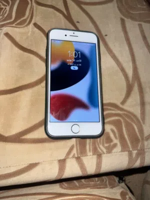 Apple iPhone 7 32 GB in Tripoli