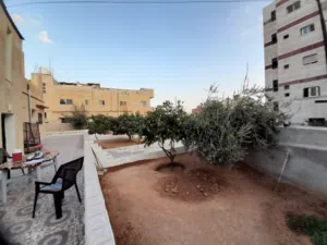 200 m2 More than 6 bedrooms Townhouse for Sale in Amman Al-Amir Hamzah