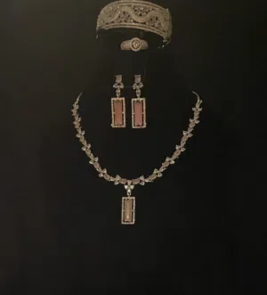 Brand new beautiful pink and white stone necklace set