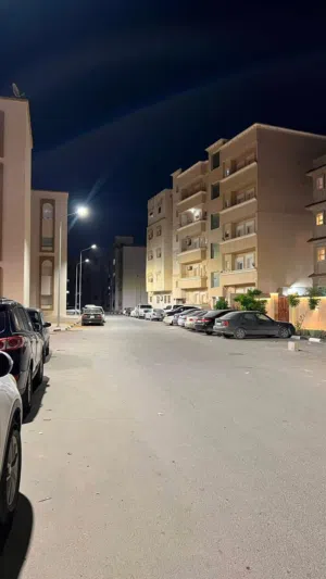 شقة ارضيه في ارض لملوم عمارات الضمان