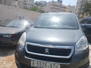 اشرف مسالمة 