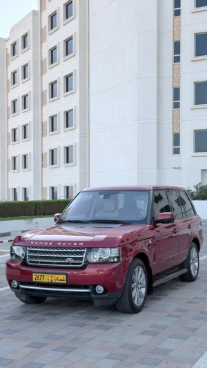 Used Land Rover Range Rover in Muscat