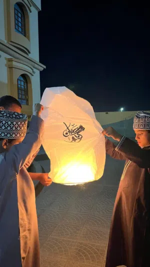 مناطيد رمضان الطائرة