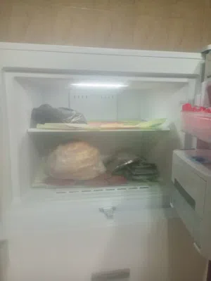 ثلاجه نوع ثومسون
