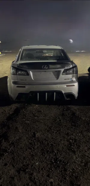 قطع غيار لكزس is 300 2009