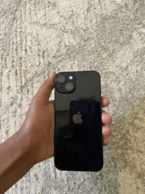 Apple iPhone 13 128 GB in Zawiya