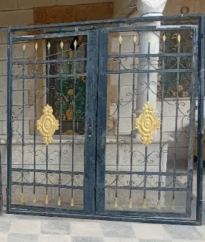 ابواب صور خارجي حديد ثقيل مقاس عرض 2.66 × 230 ارتفاع