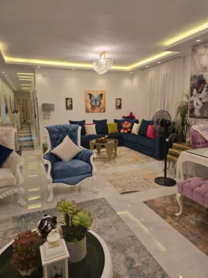 فرصة مش بتتكرر في الشروق – شقة جاهزة بسعر مميز لو بتدور على شقة جاهزة تسكن فورًا في مكان راقي