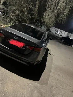 نيسان التيما إس