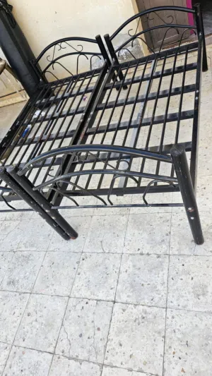 ثلاث اسره حديد للبيع ، جوده ممتازه