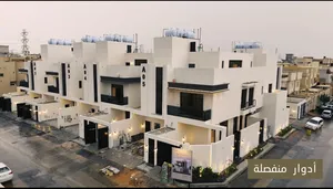 321 m2 3 Bedrooms Apartments for Sale in Al Riyadh Al Yarmuk