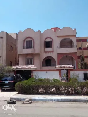 430 m2 5 Bedrooms Villa for Sale in Giza 6th of October