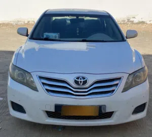 Camery Executive 2011 2nd owner 235000 KM engine capacity 2362 No accidents No major fault  60704-Y