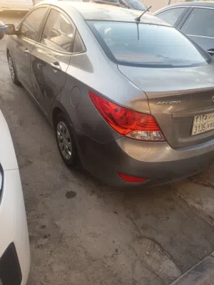 هونداي اكسنت 2018 للبيع