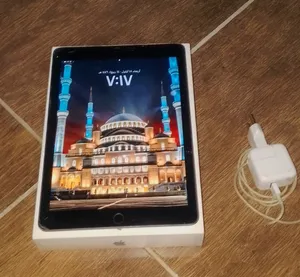 ‏أبل ‏.‏ ايباد 5 ‏.‏ 32 جيجابايت‏1