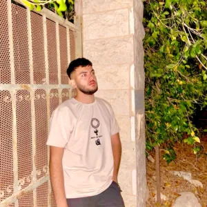 منير وشاحي جنين 