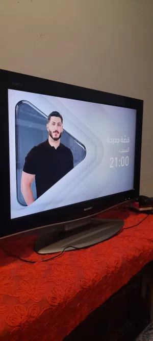 تلفزيون نظيف وواضح جدا للبيع بسرعه