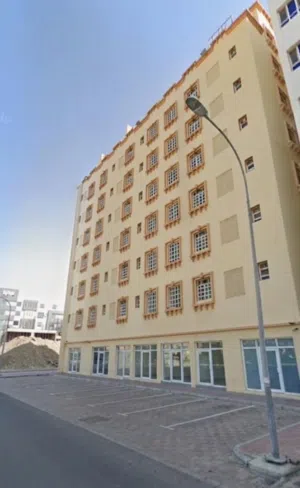 Flat For Sale in Hail South/شقة للبيع في الحيل الجنوبية