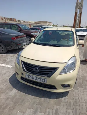 نيسان سني 2014 سياره كير مكينه حداديه كفالة