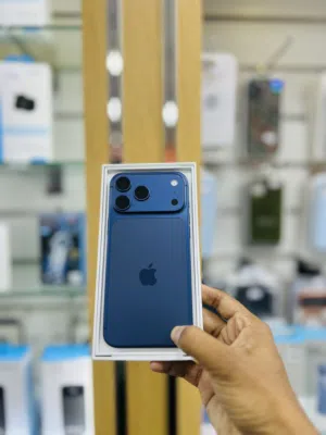 Iphone 17 promax 256gb blue under apple warranty 100% battery 1 cycle count